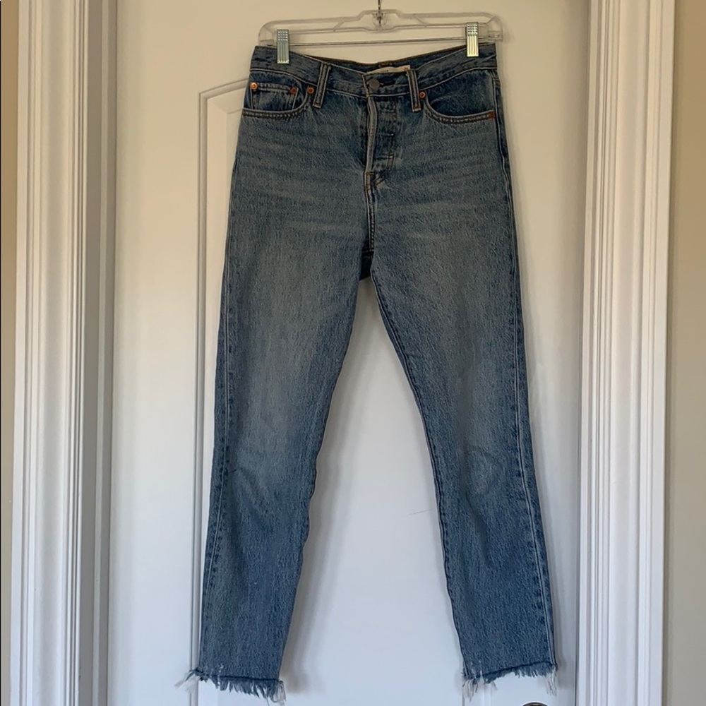Levi’s Wedgie Icon Jeans